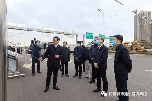 吳曉軍深入昌南大道快速路、洪都大道快速路項(xiàng)目現(xiàn)場(chǎng)調(diào)研指導(dǎo)